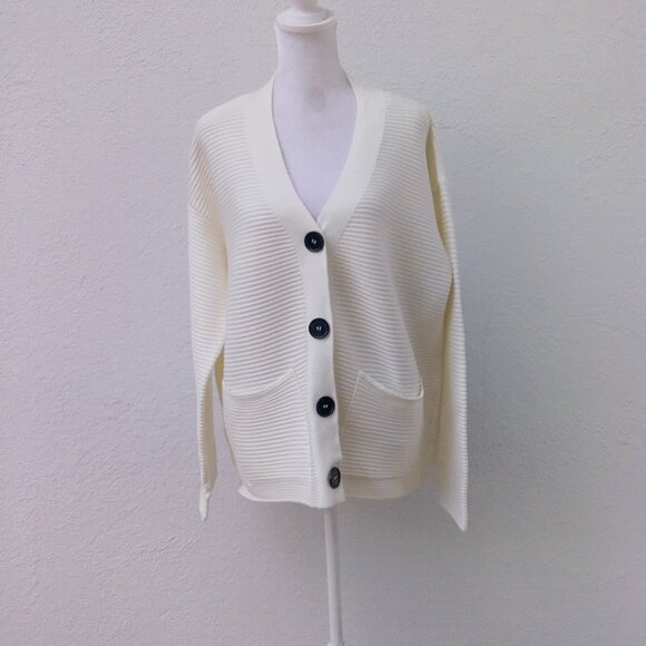 Zara Sweater Cardigan Med Bulky Cream with (4) Black Buttons Minimalist Preppy - Picture 6 of 6